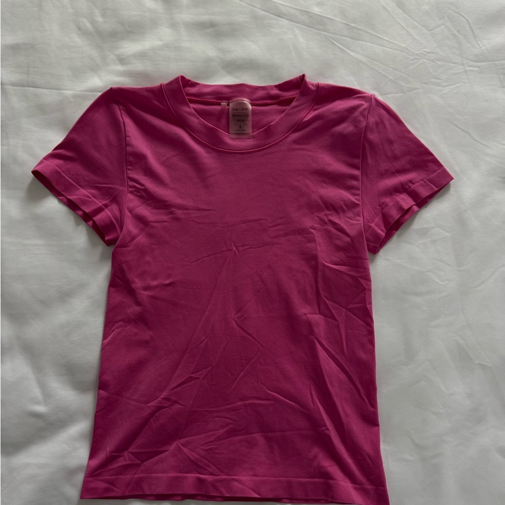 Aritzia Short Sleeve Tee